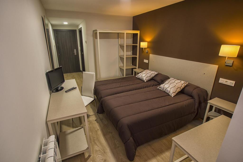 Hostal Elvira Aranda de Duero Habitación foto